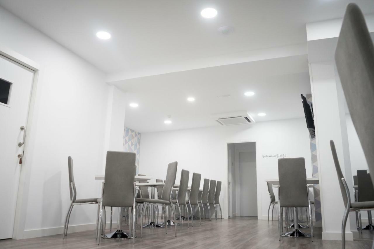 Hostal Goyesco Plaza ปลาเซนเซีย ภายนอก รูปภาพ